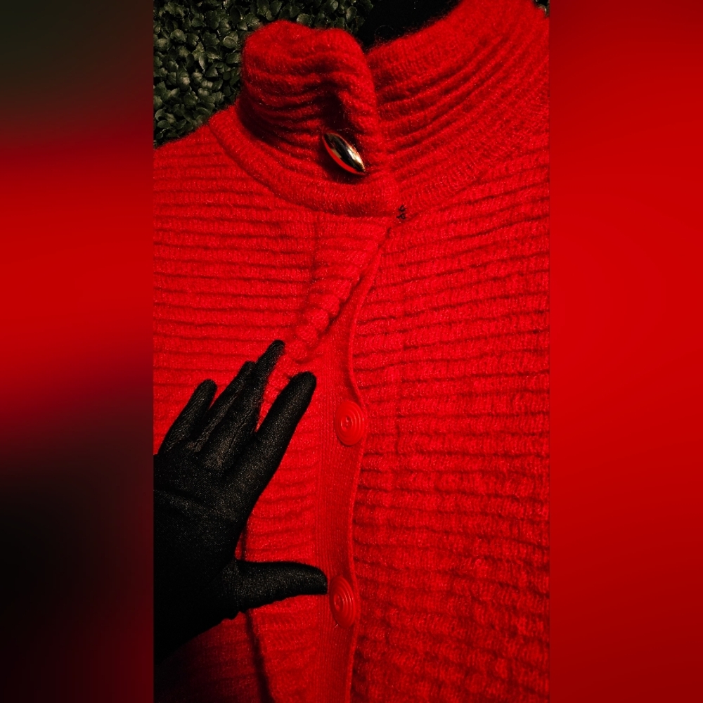 Vibrant Red Wool Knit Coat - Picture 5 of 6